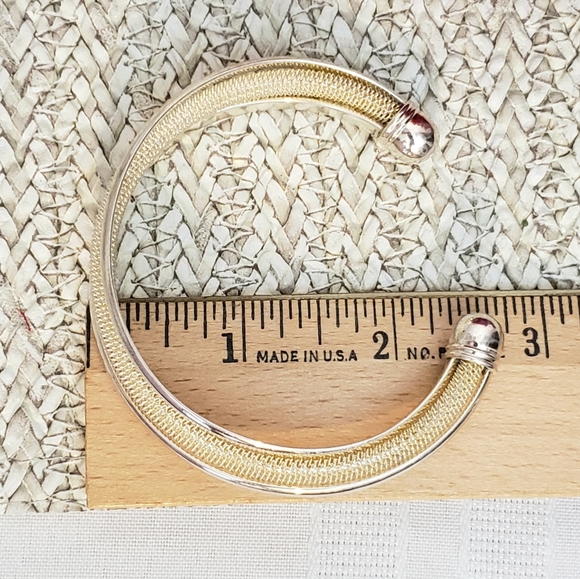 Two Diff Silver Tone Unique Curvy Micro Wire Mesh Cuff Bracelet - Picture 11 of 12